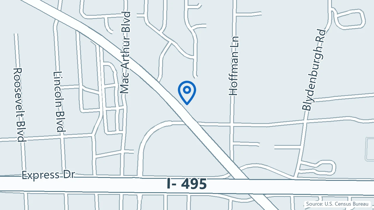 Map showing Clearwave Mental Health in Hauppauge, New York