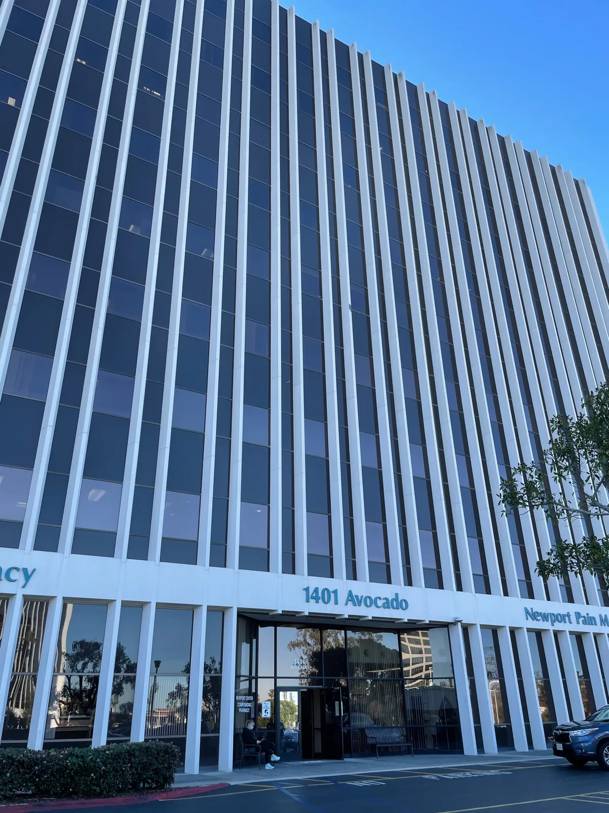 Building housing Newport Pain Management in Newport Beach, California