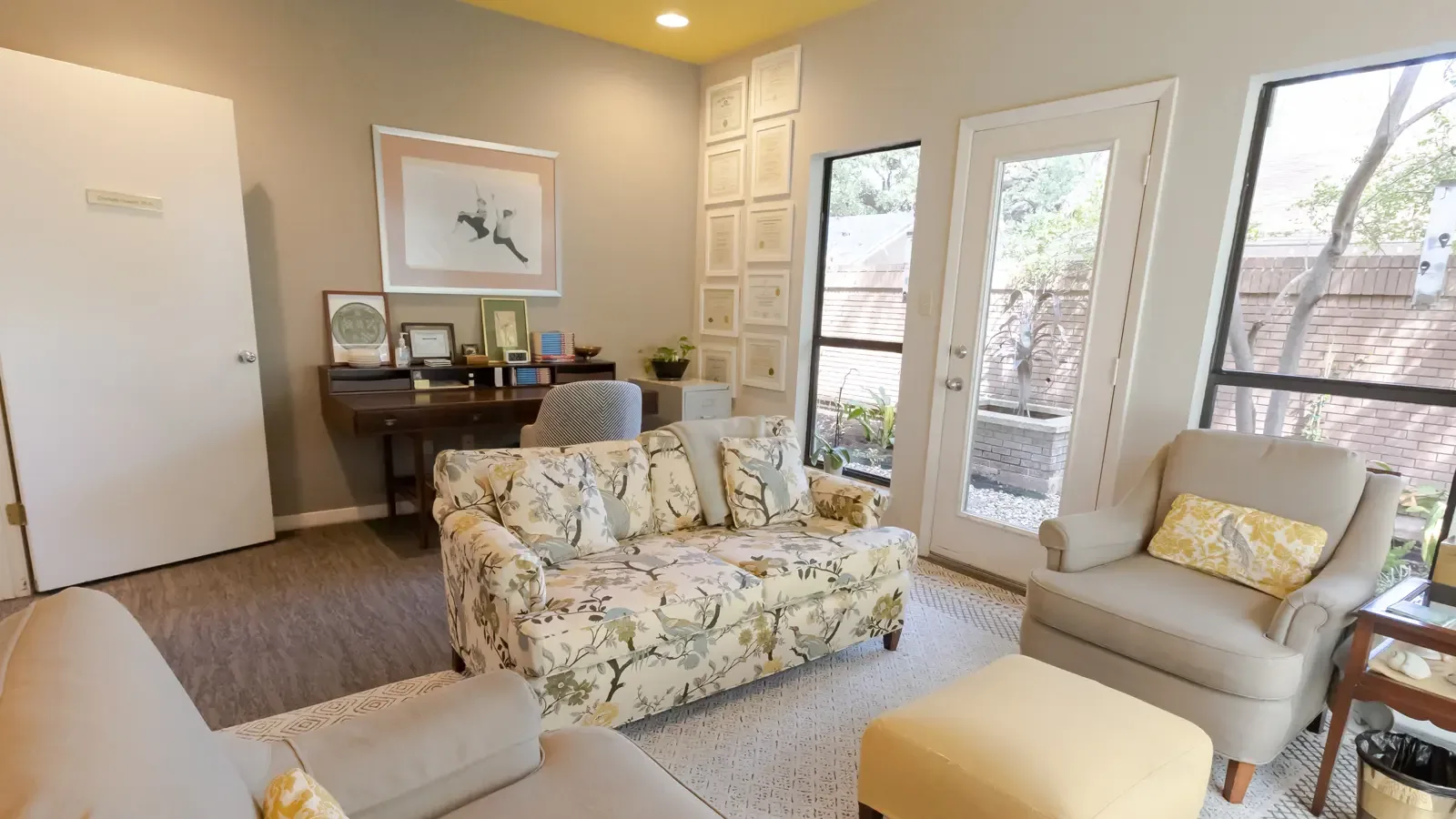 Downtown Austin office waiting/consultation area