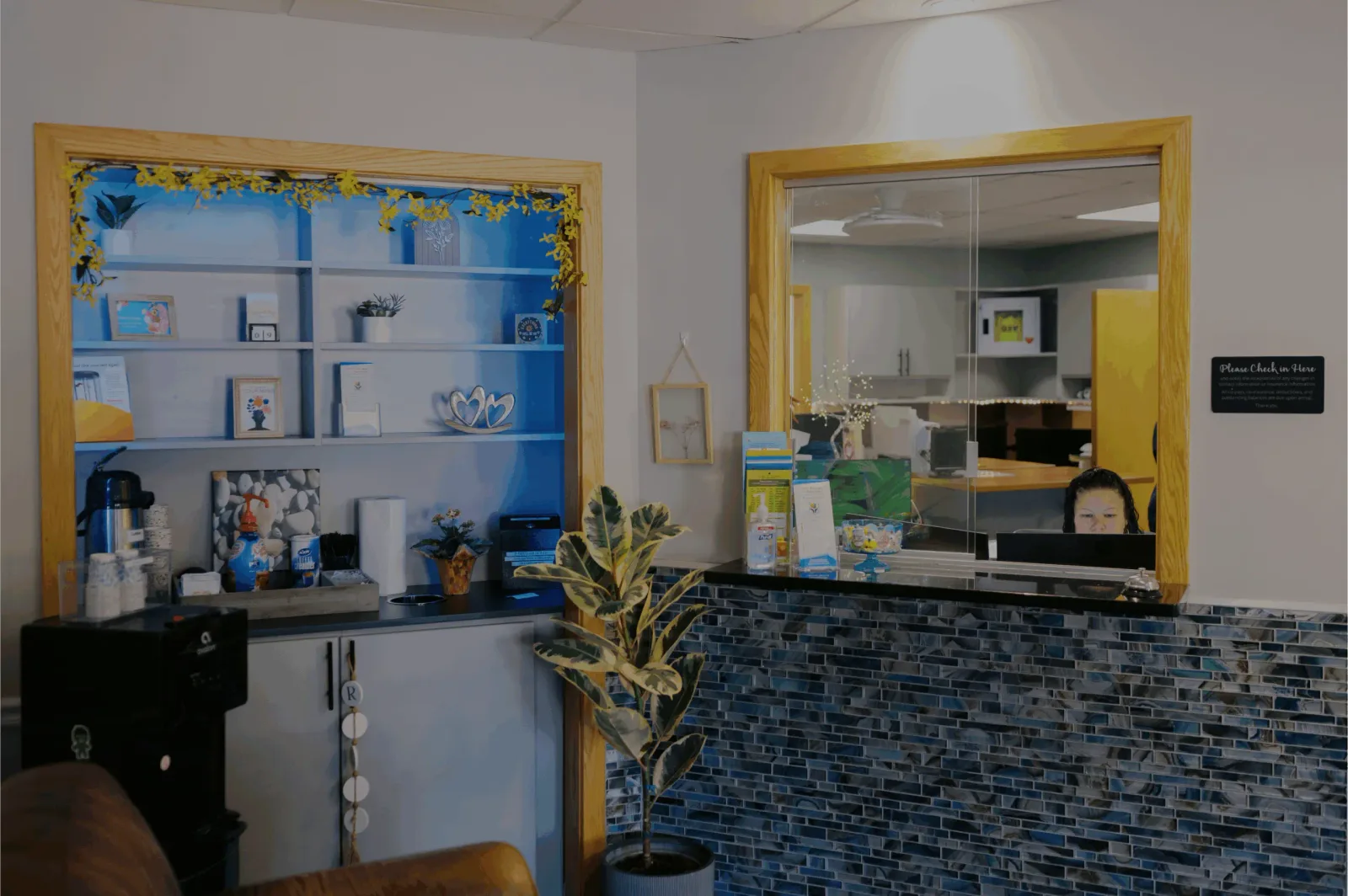 Building housing Shore Clinical TMS & Wellness Center in Linwood, New Jersey