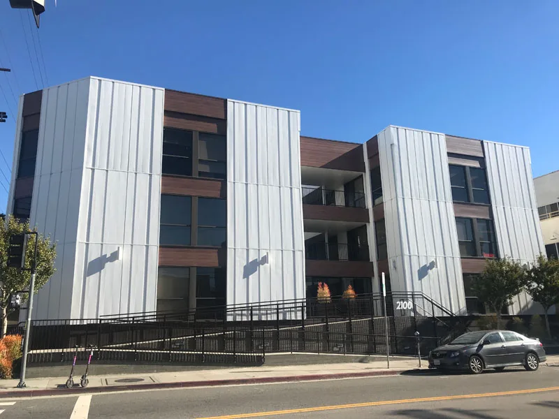 West LA clinic-building exterior