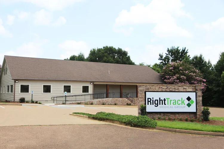 Exterior of Right Track Medical Group in Oxford, Mississippi