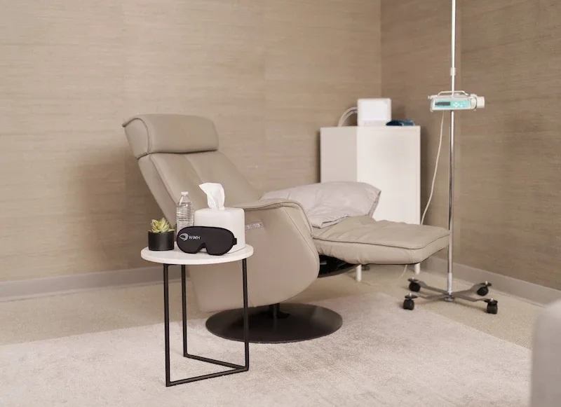 Empty treatment room and equipment