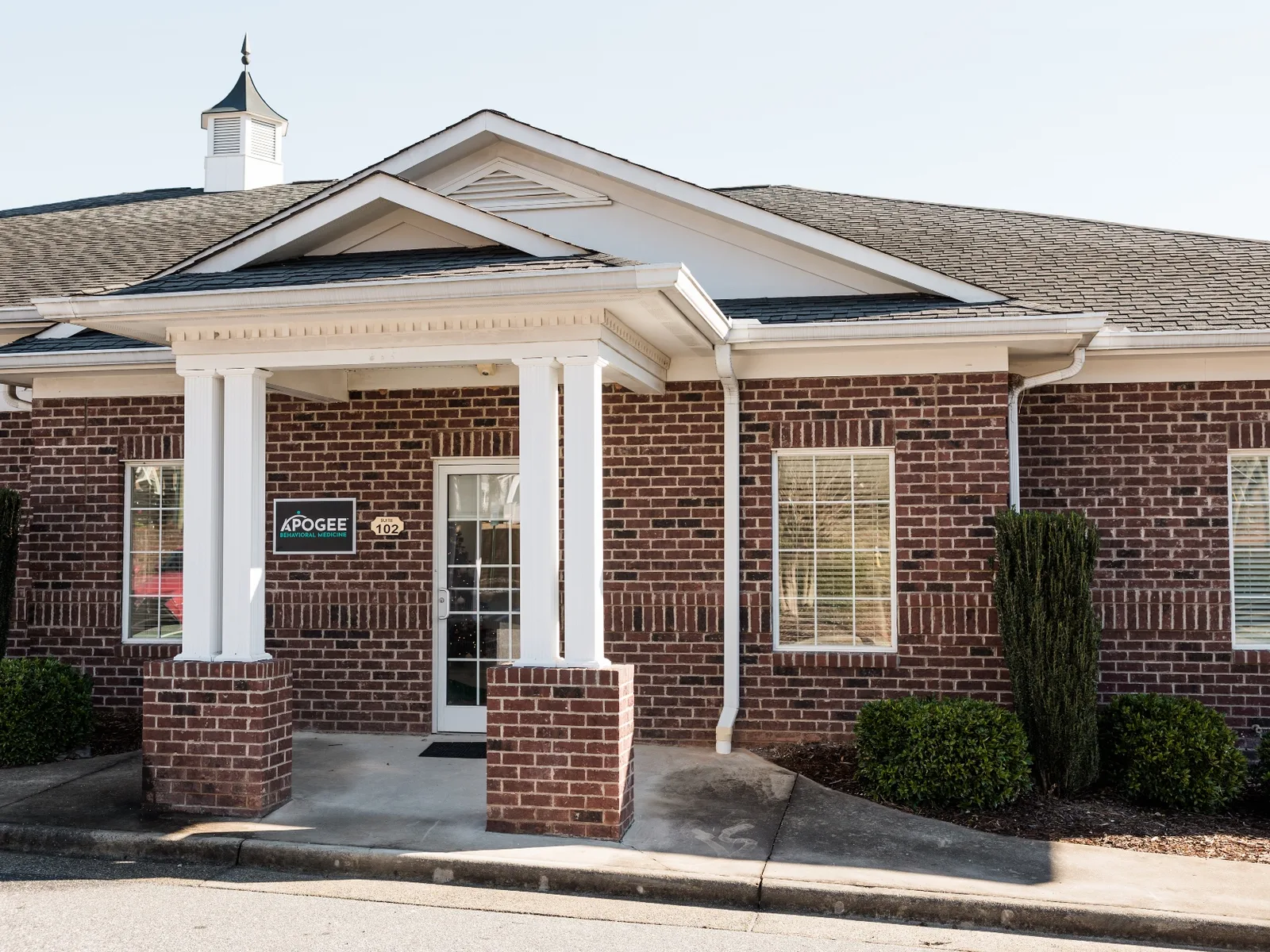 Exterior of Apogee Behavioral Medicine in Hickory, North Carolina