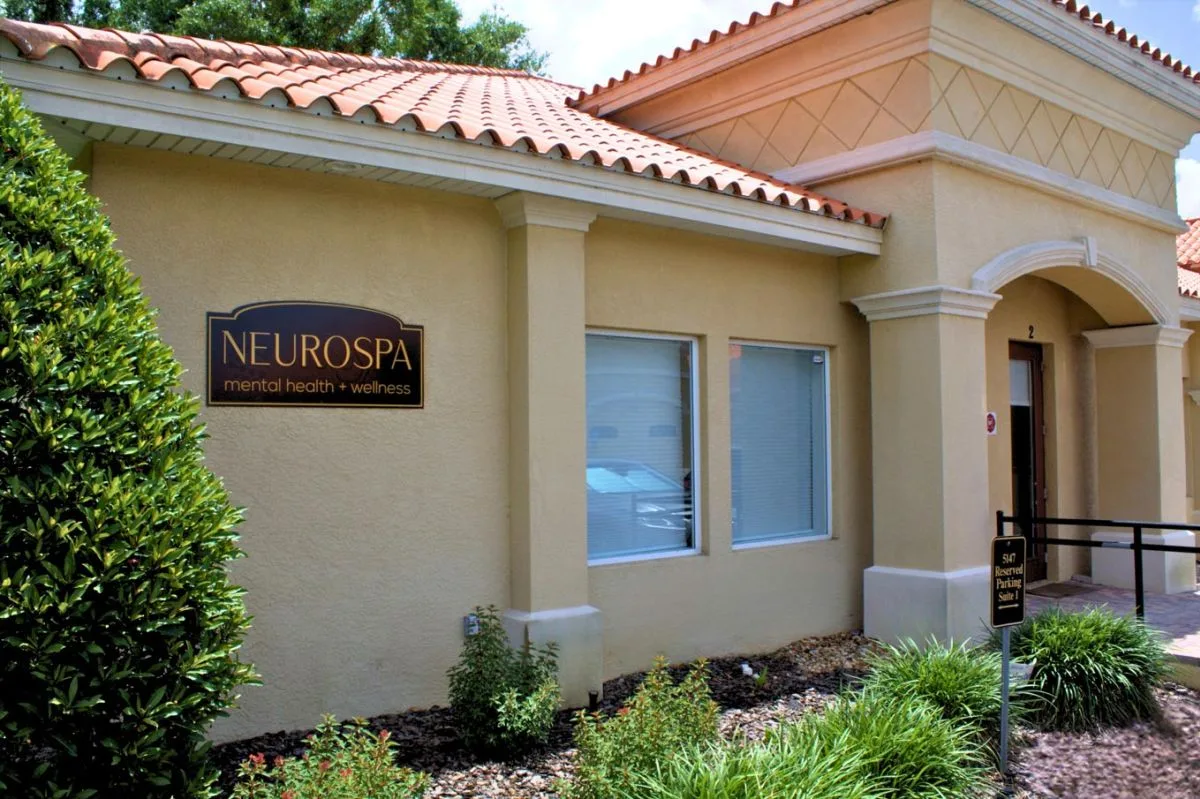 Exterior of Neurospa in Lakeland, Florida