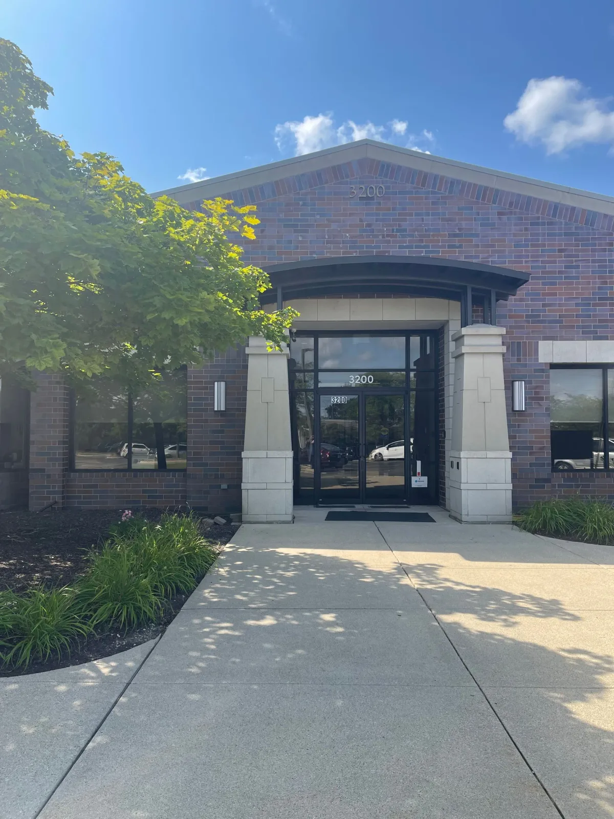 Exterior of Greenbrook Mental Wellness Center in Hoffman Estates, Illinois