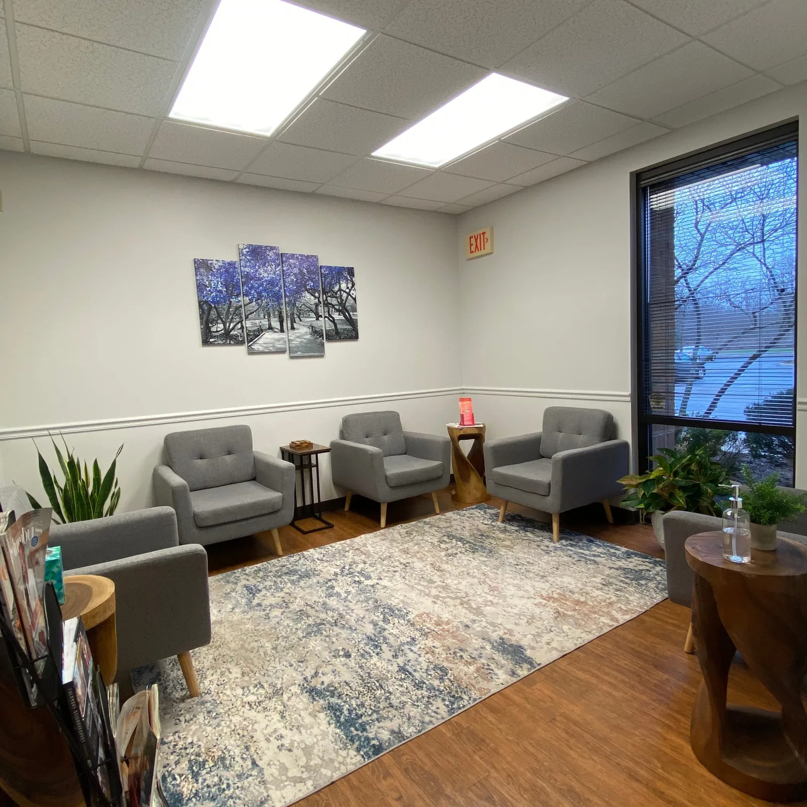 Lobby at New Pathways Ketamine Clinic in Dublin, Ohio